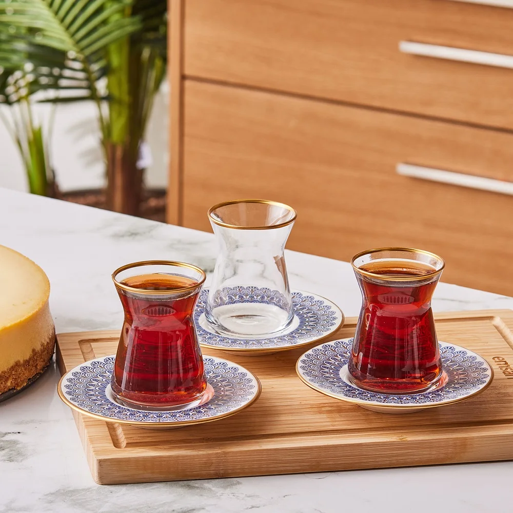 Traditional Patterned Gold Glass Tea Cup Set 6 Person Tea Set 12 Pieces 6 Glasses 6 Saucers 6 Persons Tea Set Hot Drink
Traditional Patterned Gold Glass Tea Cup Set 6 Person Tea Set 12 Pieces 6 Glasses 6 Saucers 6 Persons Tea Set Hot Drink