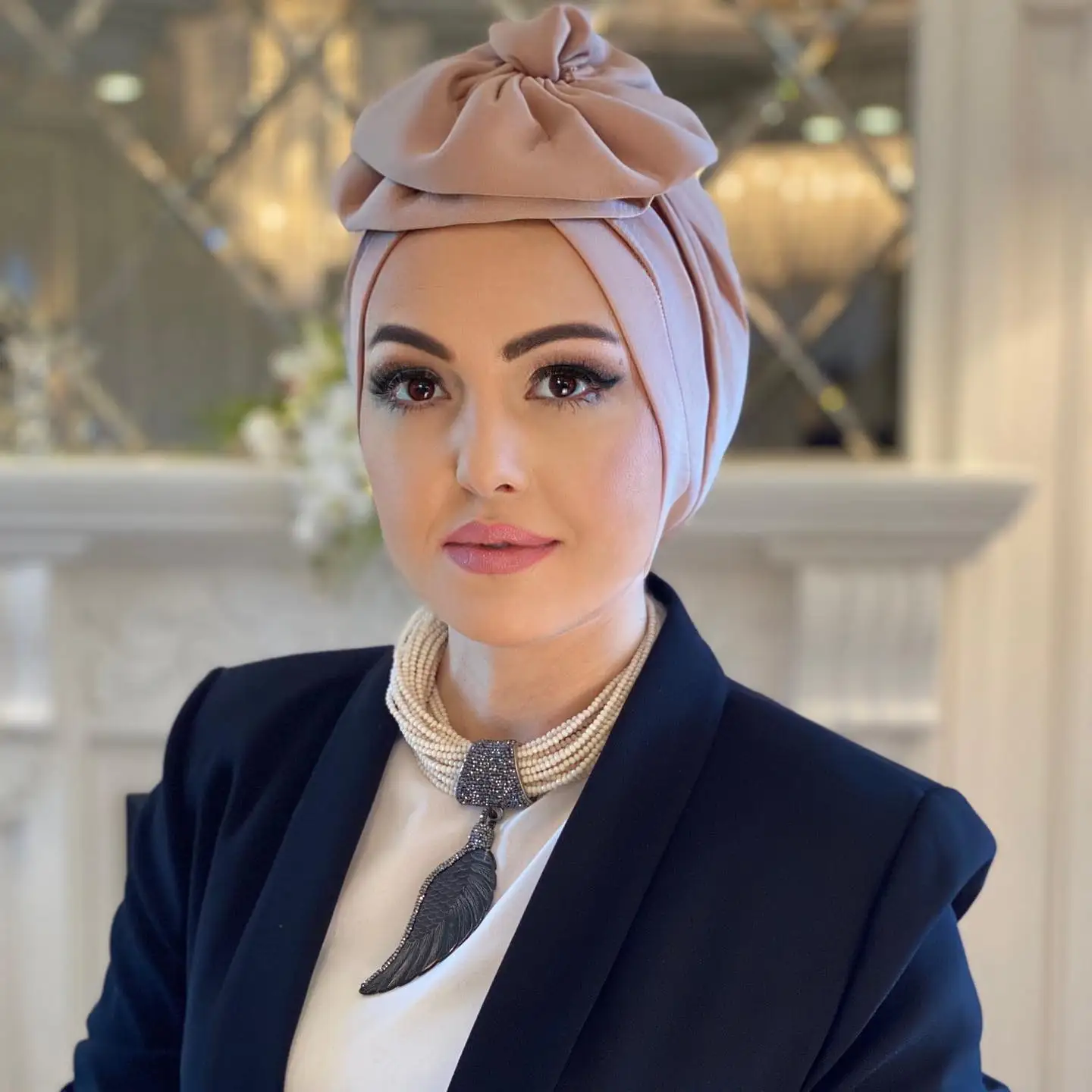 2021 trendy turban caps for women tesettür muslim hijab scarf india african head wraps turbante mujer headscarf bonne
2021 trendy turban caps for women tesettür muslim hijab scarf india african head wraps turbante mujer headscarf bonne