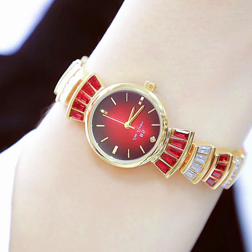 Diamond Watches Woman 1700 Famous Brand Gold Female Wristwatches Crystal Small Dial Ladies Watches For Woman Montre Femme 2022
Diamond Watches Woman 1700 Famous Brand Gold Female Wristwatches Crystal Small Dial Ladies Watches For Woman Montre Femme 2022