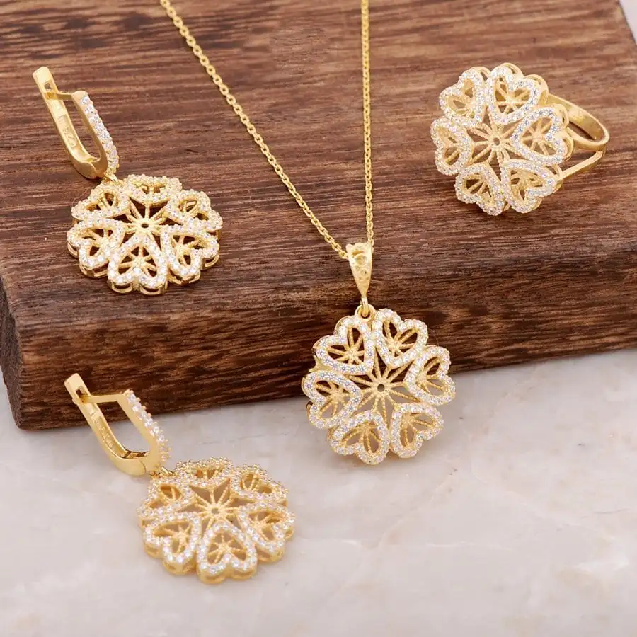 Gold Gilded Filigree Embroidered Silver Design Set 1909Hand Made Silver Jewellery Set
Gold Gilded Filigree Embroidered Silver Design Set 1909Hand Made Silver Jewellery Set