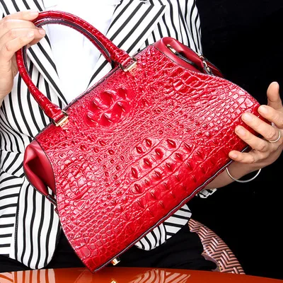 Luxury New Design Women Leather Handbags and Purse Fashion Cross body Bags for Women Bags Women Bag in Purple Color for Ladies
Luxury New Design Women Leather Handbags and Purse Fashion Cross body Bags for Women Bags Women Bag in Purple Color for Ladies