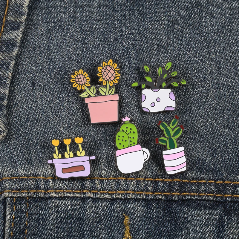 

Sunflower Potted Plant Enamel Brooches Fashion Cartoon Metal Cactus Badges Pin Cute Backpack Coat Lapel Pins Jewelry Accessories
