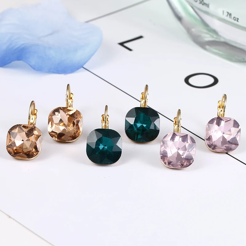 Vintage Enamel Flower Rhinestone Long Stud Earrings For Women Big Indian Earrings Wedding Gifts Accessories
Vintage Enamel Flower Rhinestone Long Stud Earrings For Women Big Indian Earrings Wedding Gifts Accessories