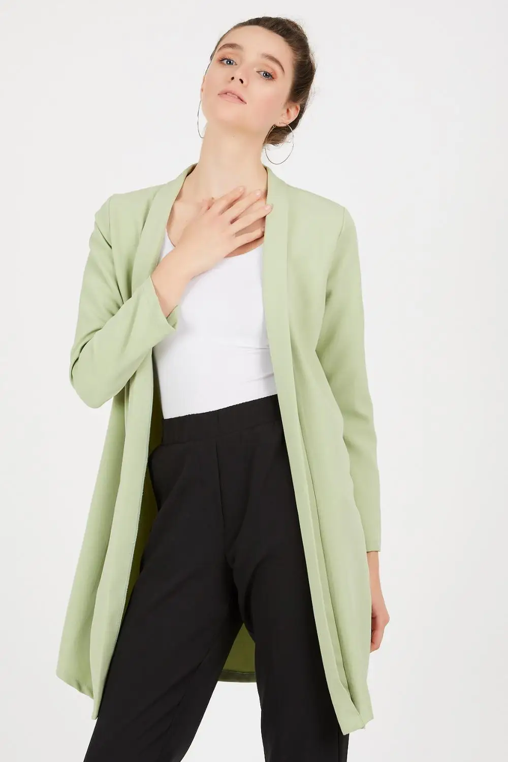 European Size S, M, L, XL (36, 38, 40, 42) 4 ITEMS: Women's Open Front Cardigan Jacket Double Crepe Fabric Brand Name NFree
European Size S, M, L, XL (36, 38, 40, 42) 4 ITEMS: Women's Open Front Cardigan Jacket Double Crepe Fabric Brand Name NFree