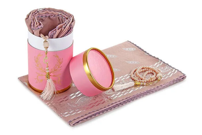 WONDERFUL Cylinder Boxed Set Special for My Beloved Mother - Pearl Rosary - Leaf Cut Fiber Mawlid Covered - Pink Color
WONDERFUL Cylinder Boxed Set Special for My Beloved Mother - Pearl Rosary - Leaf Cut Fiber Mawlid Covered - Pink Color