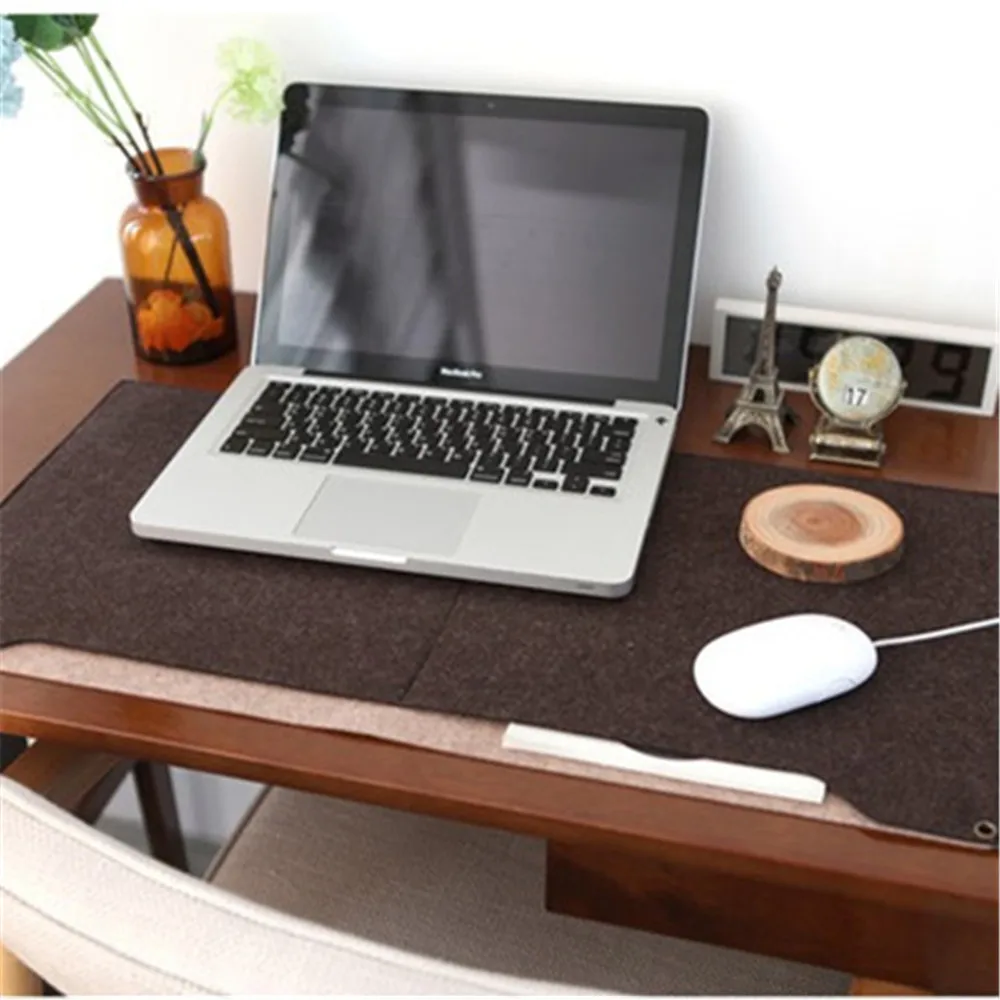 1PCS Oversized Felt Gaming Mouse Pad Multifunctional For Computer Anti-slip Keyboard Pad & Writing Desk Pad 63cm*33cm 
1PCS Oversized Felt Gaming Mouse Pad Multifunctional For Computer Anti-slip Keyboard Pad & Writing Desk Pad 63cm*33cm