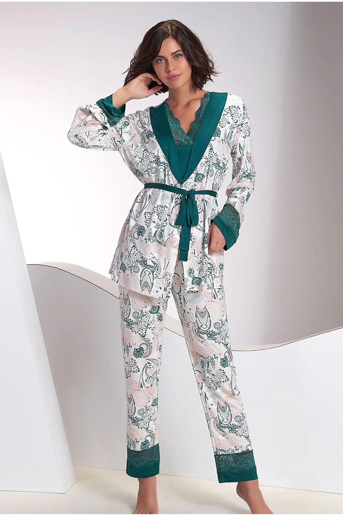 3 Piece Women's Pajamas Floral Set Dress Shorts Blouse Zero Sleeve Long Home Wear Sexy Nightgown Pants Casual Style New Fashion
3 Piece Women's Pajamas Floral Set Dress Shorts Blouse Zero Sleeve Long Home Wear Sexy Nightgown Pants Casual Style New Fashion