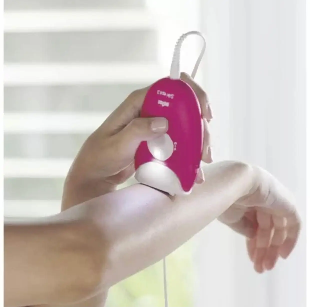Braun Silk-epil 3 Portable Electric Free Woman Epilator Female Epilator Painless Remover Hair Removal Facial Depilation
Braun Silk-epil 3 Portable Electric Free Woman Epilator Female Epilator Painless Remover Hair Removal Facial Depilation