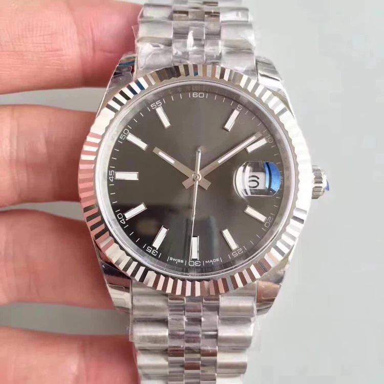EW F Mens Automatic wathces CAL 3235 Movement Mechanical men Watch 36MM 41mm 126333 316 Steel strap BLUE Dial Sports watches
EW F Mens Automatic wathces CAL 3235 Movement Mechanical men Watch 36MM 41mm 126333 316 Steel strap BLUE Dial Sports watches
