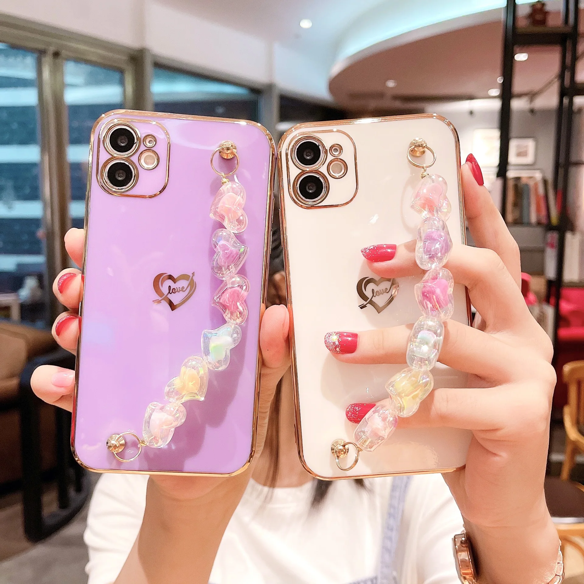 3D Love Heart Bracelet Phone Case For iPhone 11 12 13 Pro Soft Silicone Back Cover For iphone XS Max Mini X XR 7 8 Plus SE Funda
3D Love Heart Bracelet Phone Case For iPhone 11 12 13 Pro Soft Silicone Back Cover For iphone XS Max Mini X XR 7 8 Plus SE Funda