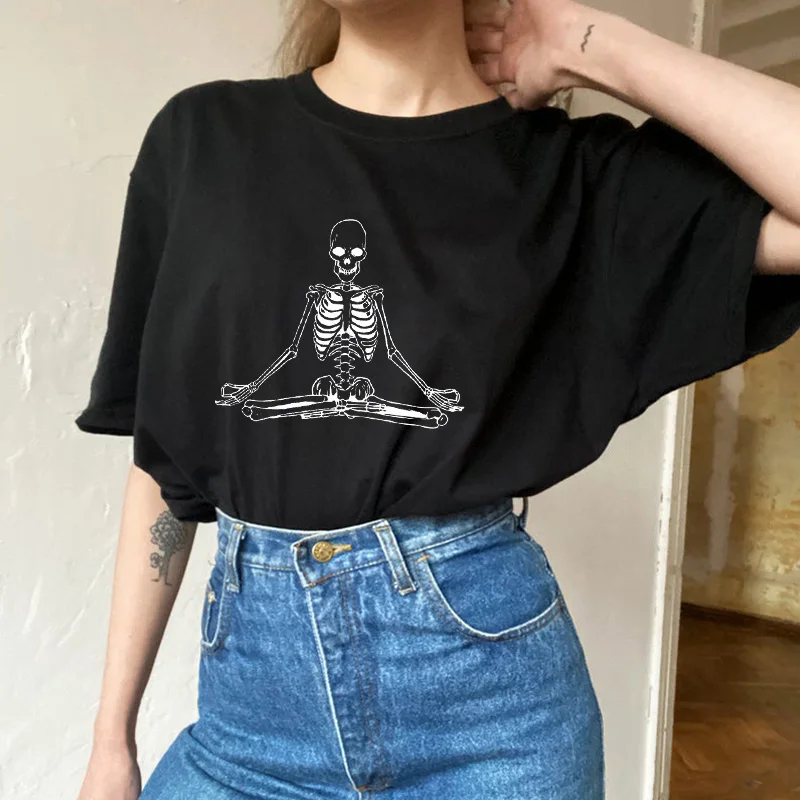 Skeleton Meditation Yoga Graphic Tee 90s Gothic Style Casual Funny Black Women T-Shirt Grunge Aesthetic Punk Vintage Ladies Tops
Skeleton Meditation Yoga Graphic Tee 90s Gothic Style Casual Funny Black Women T-Shirt Grunge Aesthetic Punk Vintage Ladies Tops