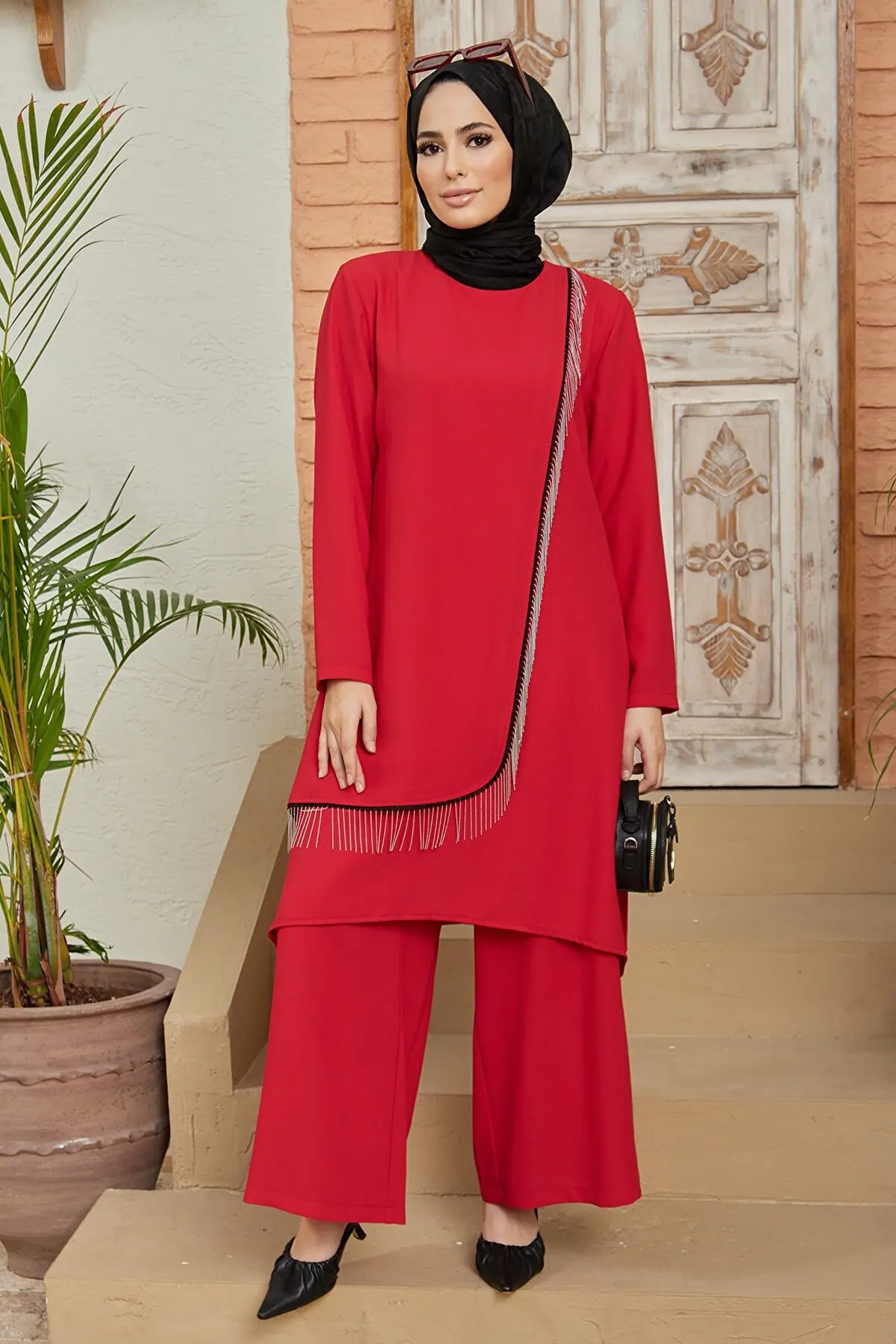 Women's twinset large size 2022 new season Muslim fashion chain detail crew neckline tunic and trousers casual cutout Women's
Women's twinset large size 2022 new season Muslim fashion chain detail crew neckline tunic and trousers casual cutout Women's
