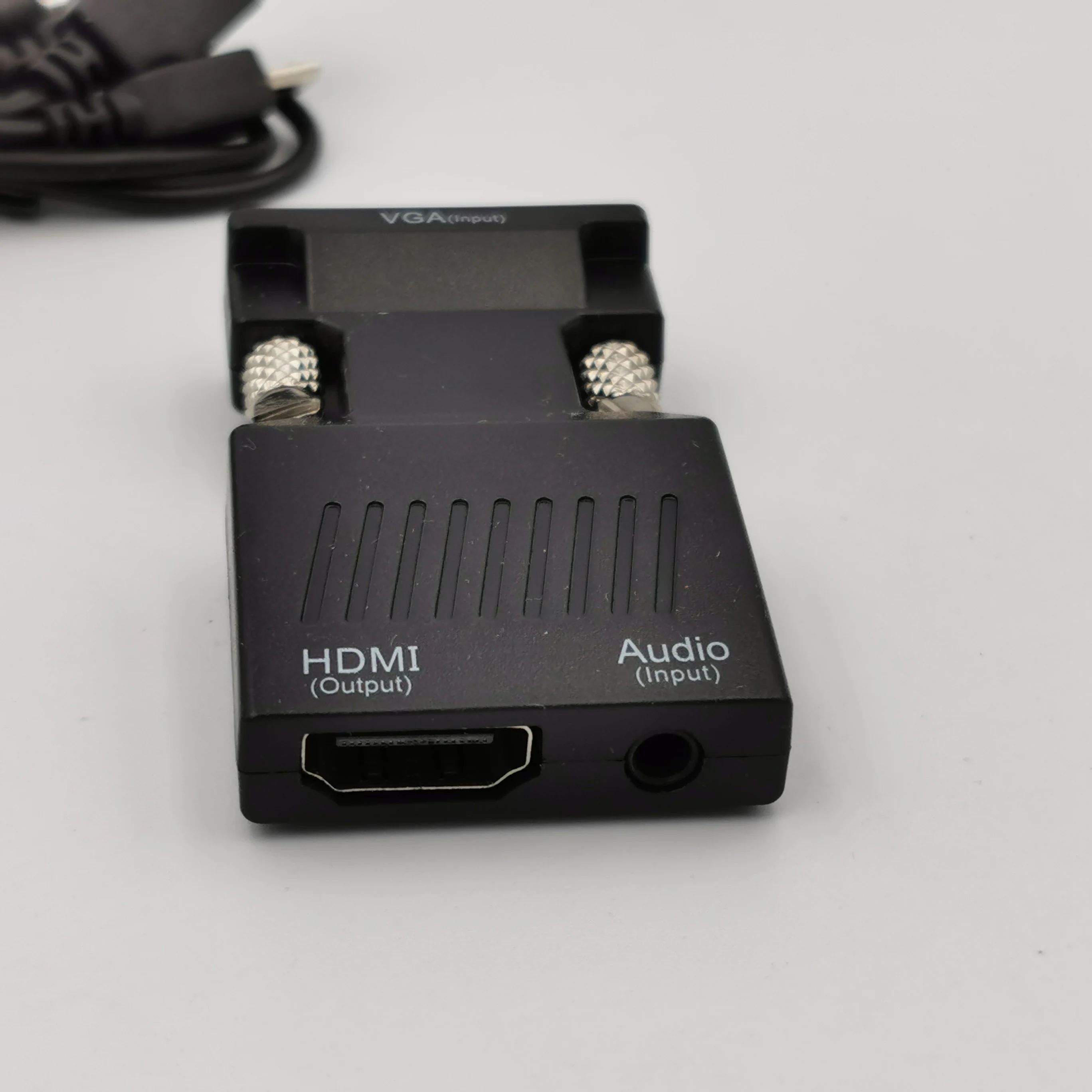 Переходник с VGA на HDMI со звуком и питанием