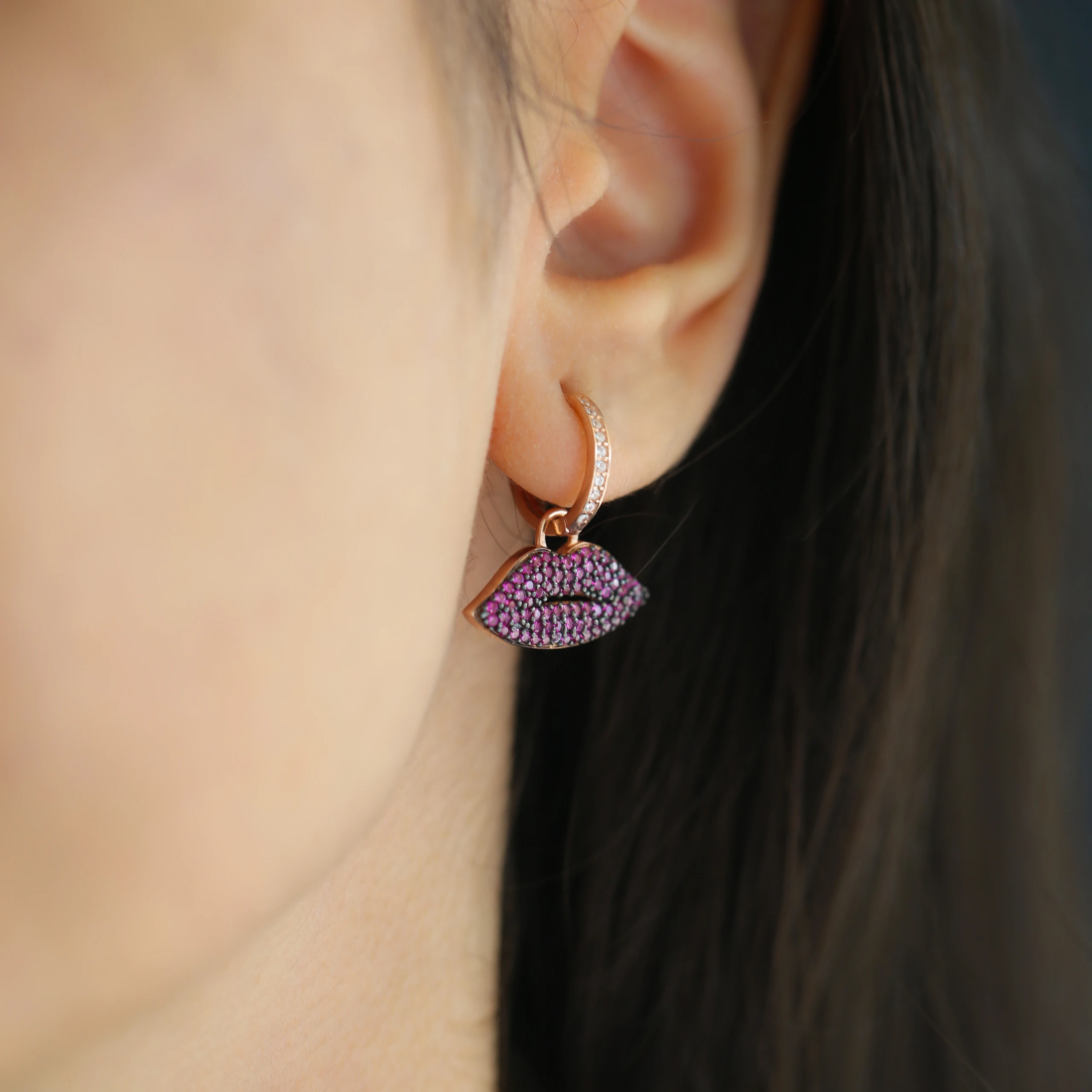 SPENTA Silver Jewelry Lips Earring Single Lip Earring 925 Silver Lip Earring Pink Lip Eariing
SPENTA Silver Jewelry Lips Earring Single Lip Earring 925 Silver Lip Earring Pink Lip Eariing