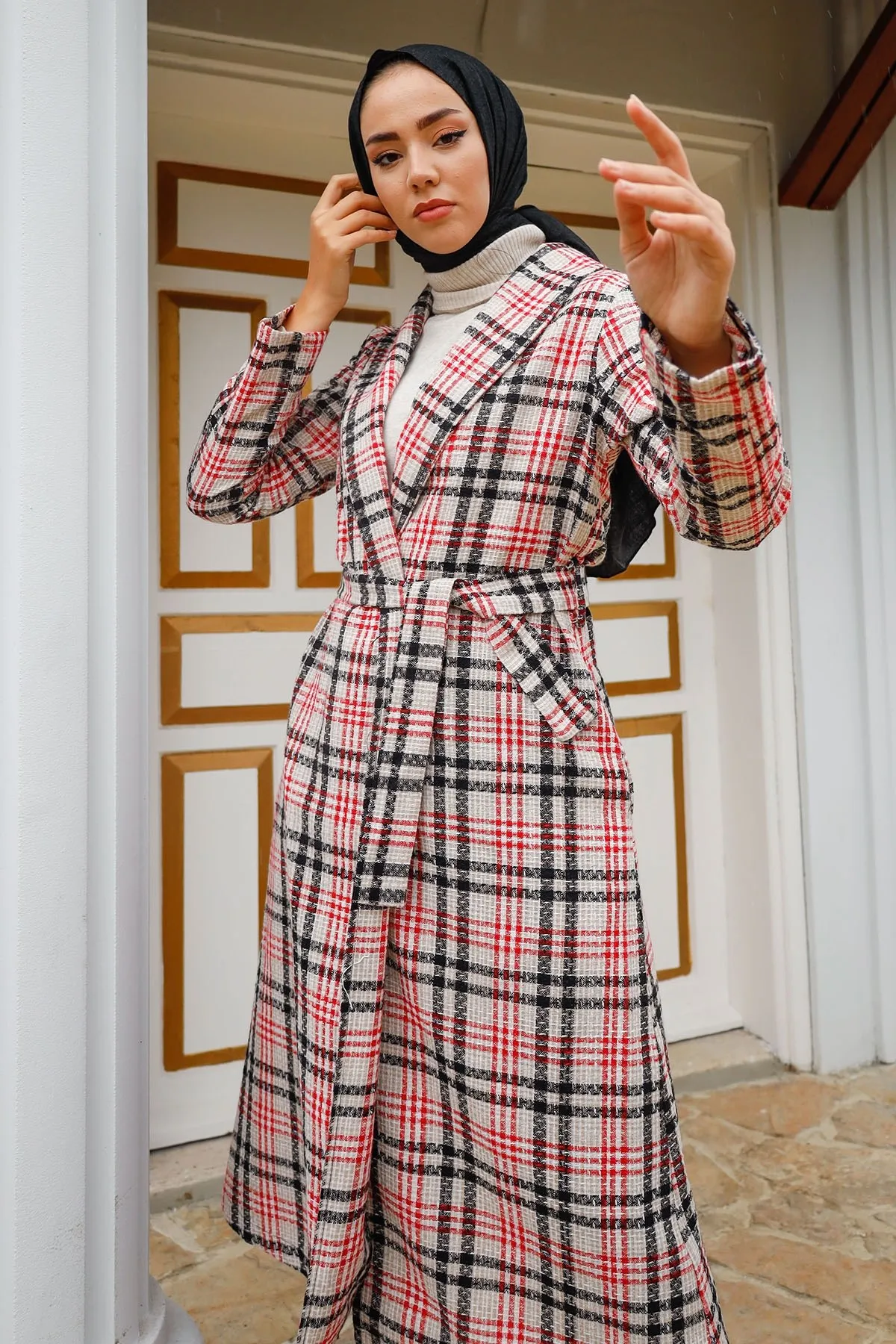 Plaid Belted Long Tweed Cap Turkey Muslim Fashion Islam Clothing Dubai Istanbulstyles Istanbul Winter 2021
Plaid Belted Long Tweed Cap Turkey Muslim Fashion Islam Clothing Dubai Istanbulstyles Istanbul Winter 2021