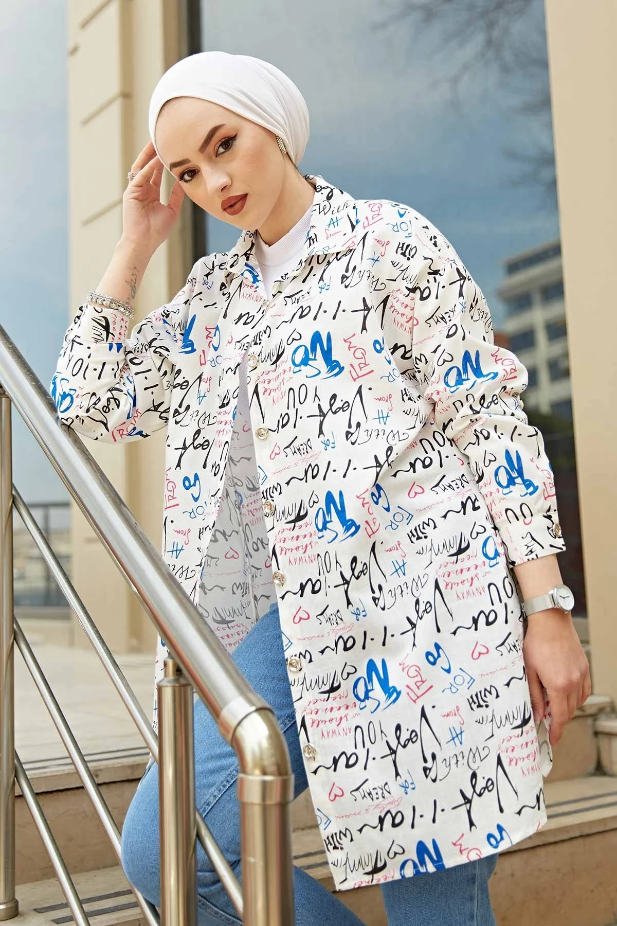 Letter Printed Shirt Fashion Casual Large Size Women Blouses Loose Tops Shirts Blusas Mujer Outwear Harajuku Women 2021 Summer
Letter Printed Shirt Fashion Casual Large Size Women Blouses Loose Tops Shirts Blusas Mujer Outwear Harajuku Women 2021 Summer