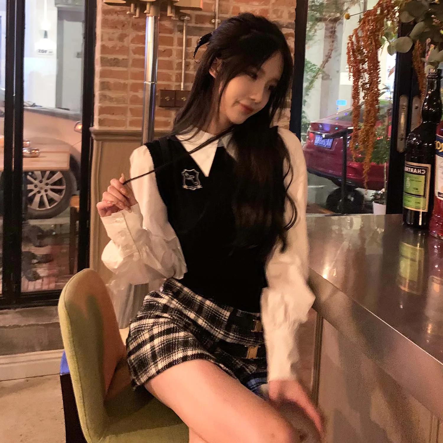 Preppy Style Top Female Blouse School Sister Patchwork Shirt Women Jk Japanese Style Wear Fake Two-piece Design
Preppy Style Top Female Blouse School Sister Patchwork Shirt Women Jk Japanese Style Wear Fake Two-piece Design