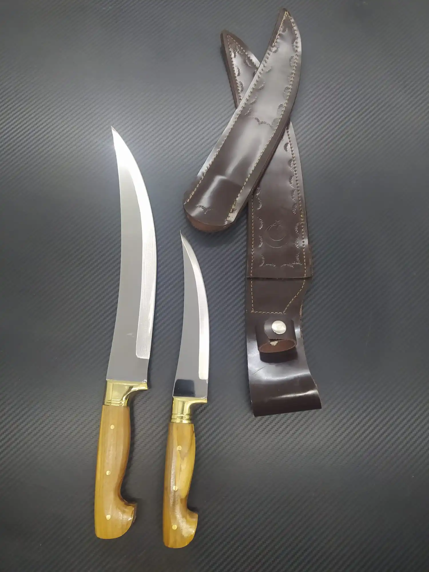 Olive handle handcraft hunting knife,belt knife,survival defensive combat knife,tactical fixed knife for outdoor,giftfor husban
Olive handle handcraft hunting knife,belt knife,survival defensive combat knife,tactical fixed knife for outdoor,giftfor husban
