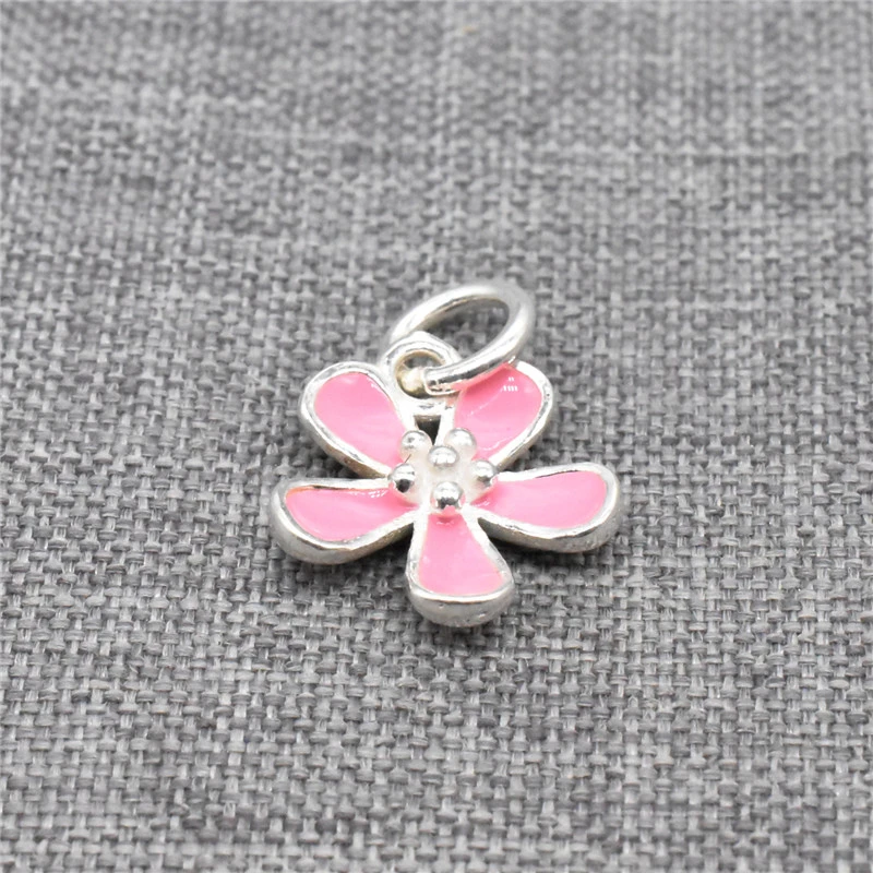 4pcs of 925 Sterling Silver Pink Flower Charms Enameled for Floral Bracelet Necklace 
4pcs of 925 Sterling Silver Pink Flower Charms Enameled for Floral Bracelet Necklace