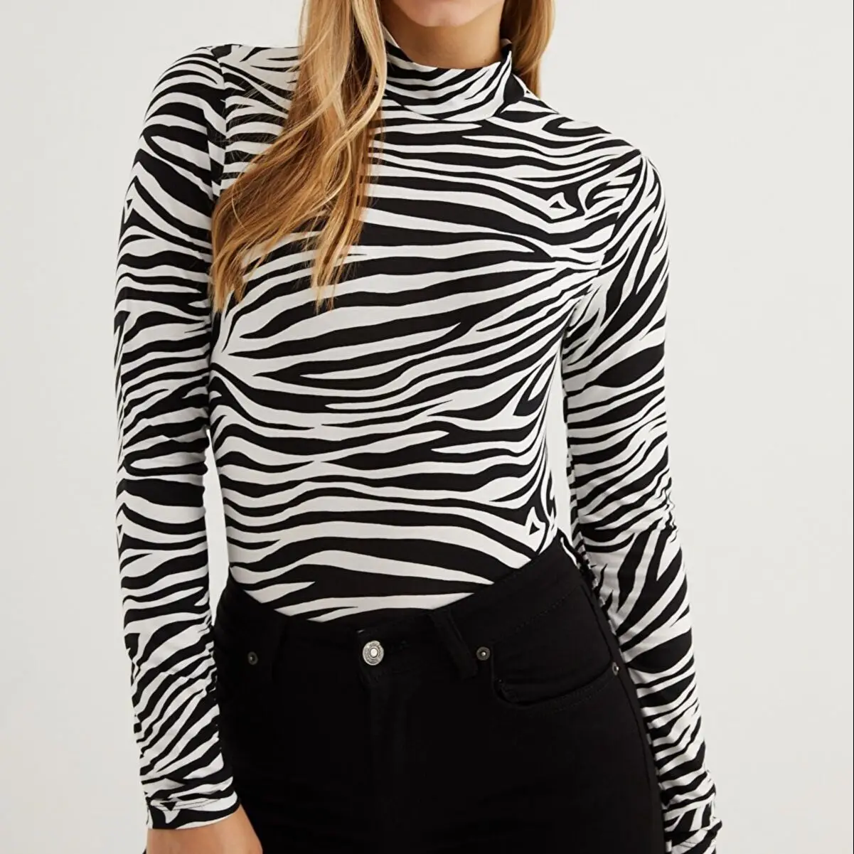 Women Fashion Sexy Animal Print Long Sleeve High Neck Blouses Snake Skin Zebra Leopard Pattern Lady Tops Female Bodycon 2022
Women Fashion Sexy Animal Print Long Sleeve High Neck Blouses Snake Skin Zebra Leopard Pattern Lady Tops Female Bodycon 2022