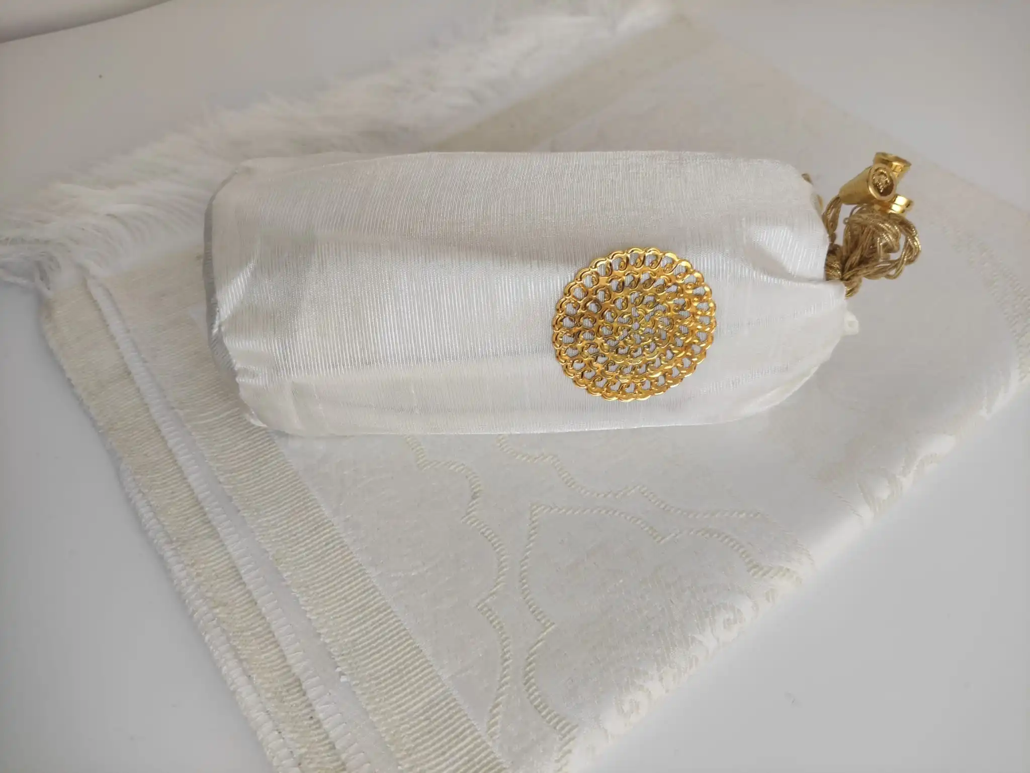 Prayer Rug Rosary Set Gift Muslim Rosary Cylinder Box Islamic Gift Ramadan gift Islamic prayer rug
Prayer Rug Rosary Set Gift Muslim Rosary Cylinder Box Islamic Gift Ramadan gift Islamic prayer rug