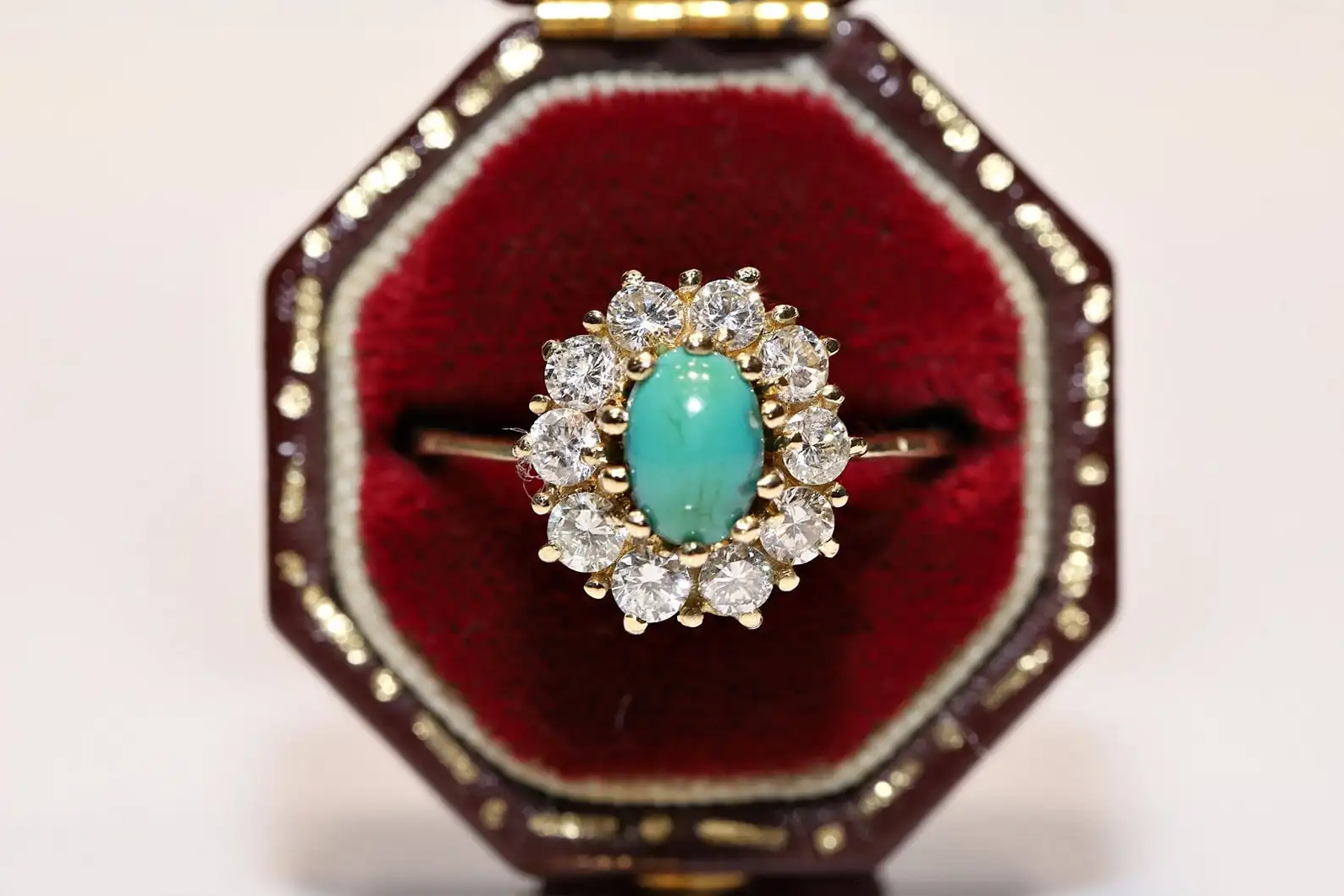 Vintage Original 14k Gold Natural Diamond And Turquoise Decorated Pretty Ring
Vintage Original 14k Gold Natural Diamond And Turquoise Decorated Pretty Ring