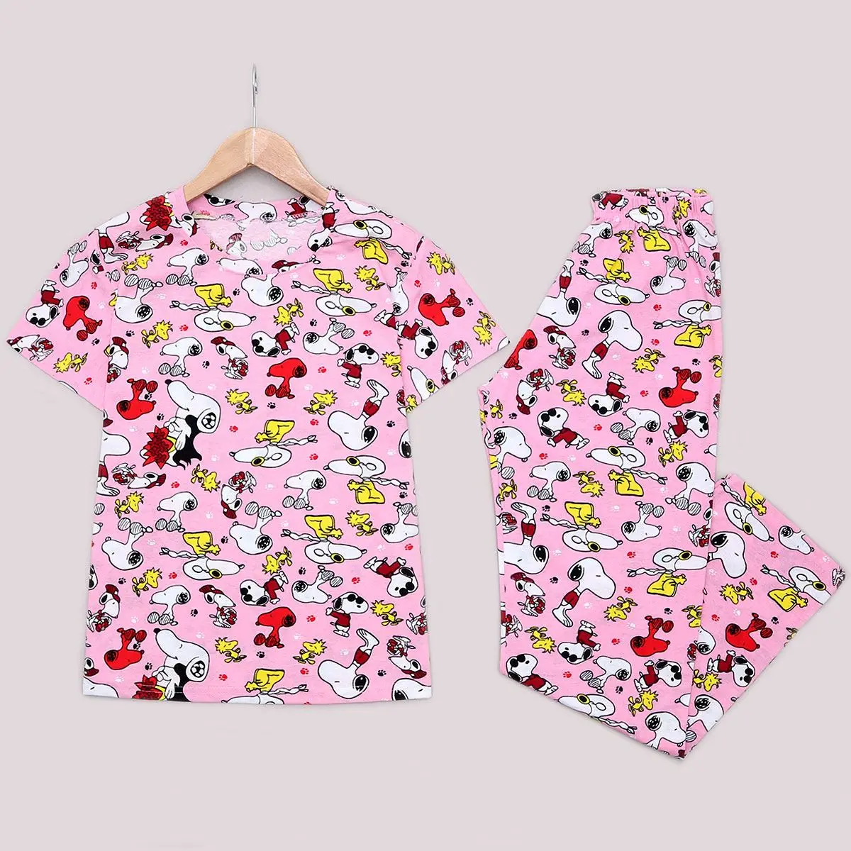 Women Pajamas Set V-neck Stretch Satin Sexy Pajamas Sleepwear Fit Home Wear Nightwear Clothing Summer Sleepwear
Women Pajamas Set V-neck Stretch Satin Sexy Pajamas Sleepwear Fit Home Wear Nightwear Clothing Summer Sleepwear