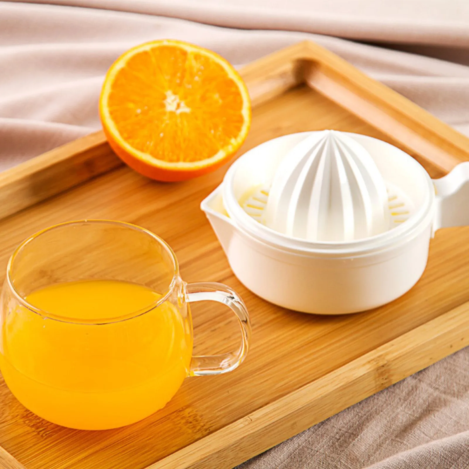 Lemon Juicer Manual Orange Juicer Mini Fruits Squeezer Grapefruit Grapefruit Hand Pressure Plastic Kitchen Fruit Tool
Lemon Juicer Manual Orange Juicer Mini Fruits Squeezer Grapefruit Grapefruit Hand Pressure Plastic Kitchen Fruit Tool