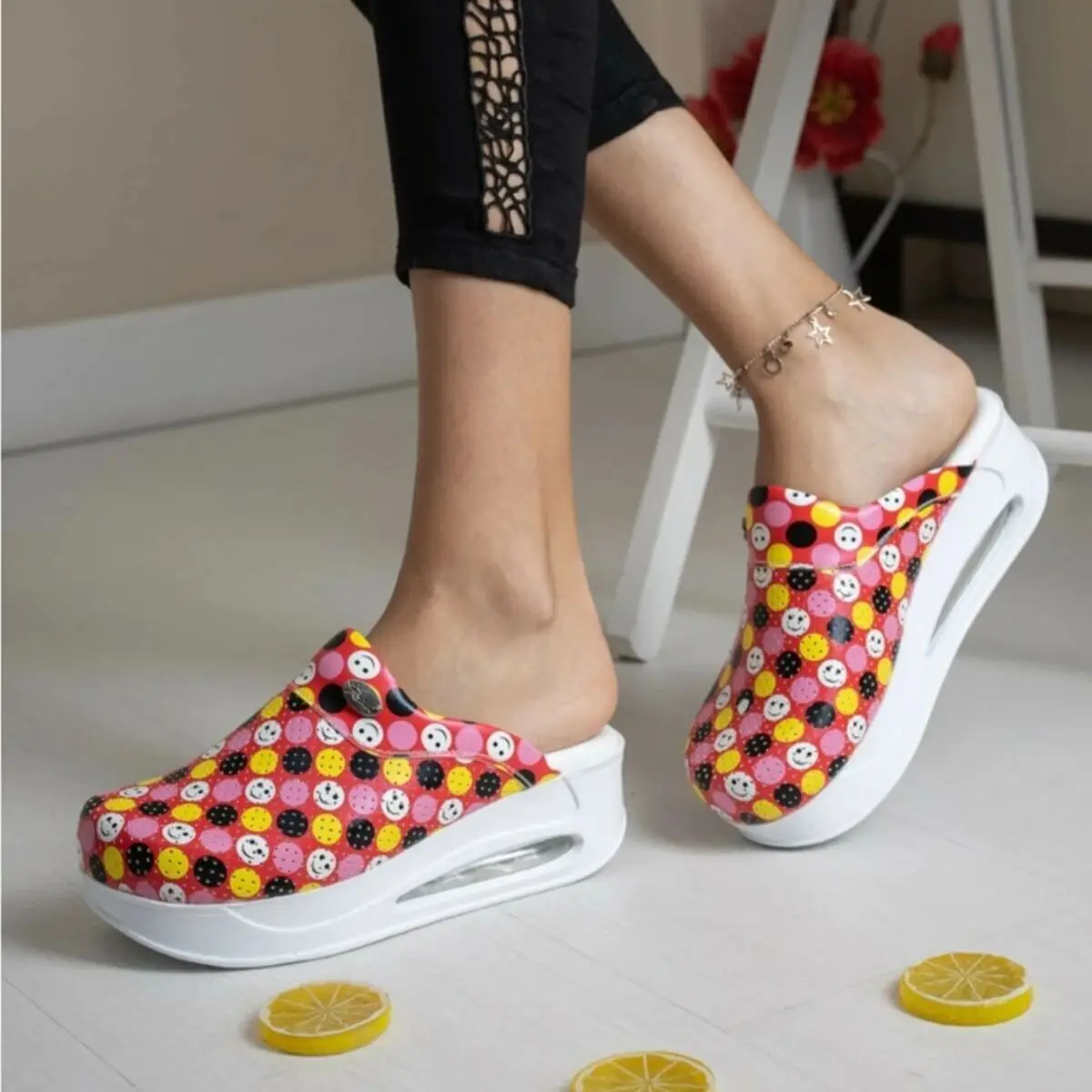 Новинка 2022, ортопедические женские тапочки Sabo, сандалии, обувь для медсестер, врачей, больниц, медицинские повседневные качественные мягкие удобные нескользящие Сабо 
Новинка 2022, ортопедические женские тапочки Sabo, сандалии, обувь для медсестер, врачей, больниц, медицинские повседневные качественные мягкие удобные нескользящие Сабо