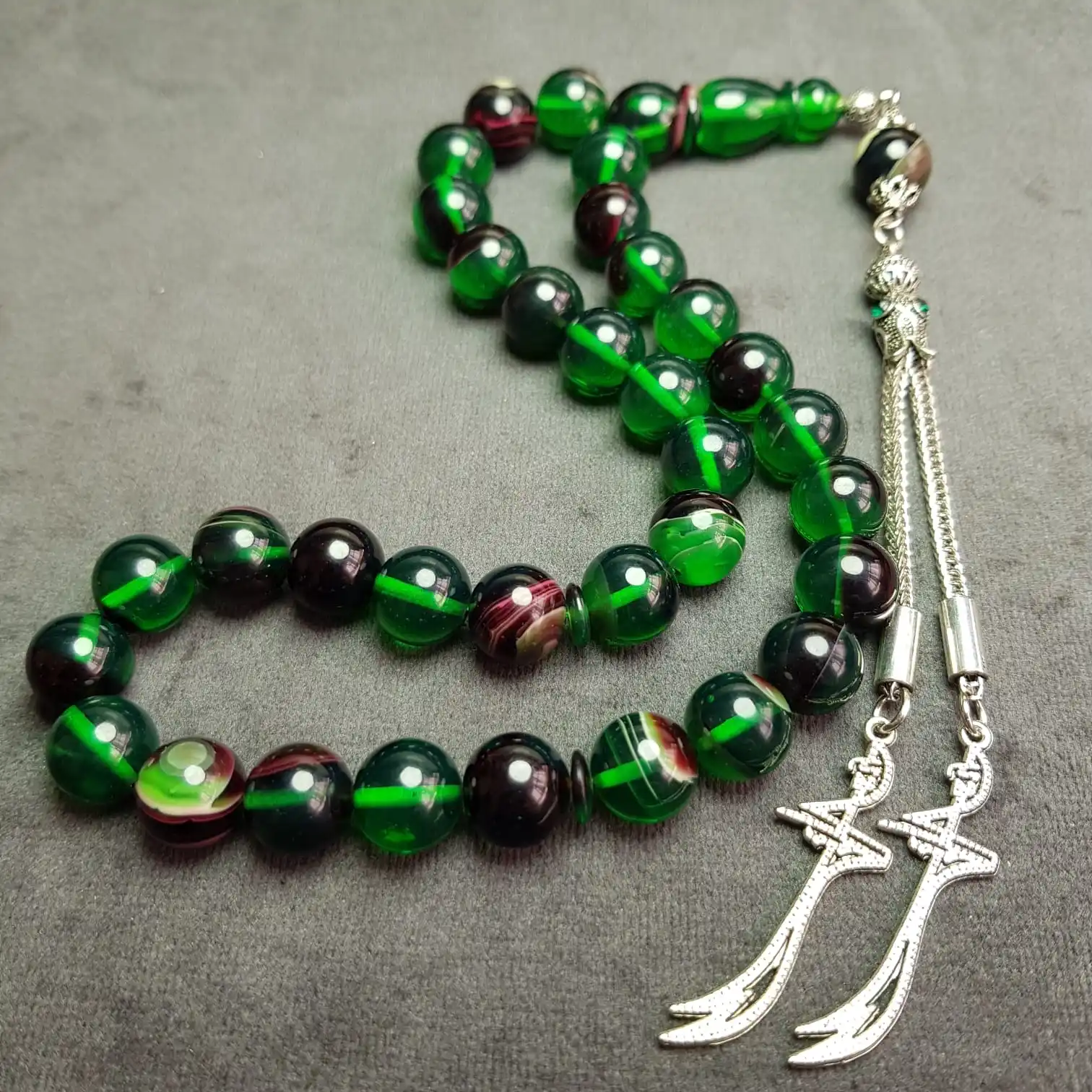 Taspih Rosary Tightening Amber Green Grains Heavy Tassel Habbe 33cm Sphere Cut Religious Chain Prayer Dhikr Turkish Quality
Taspih Rosary Tightening Amber Green Grains Heavy Tassel Habbe 33cm Sphere Cut Religious Chain Prayer Dhikr Turkish Quality