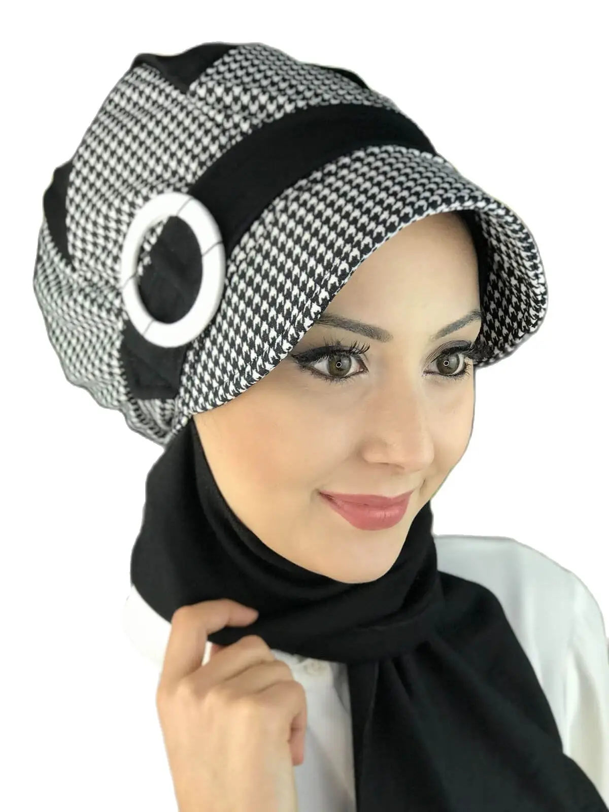 2021 new Fashion Hijab Women Muslim Bathing Cap Islamic Hijab Scarf Scarf Black White Crowbar Buckled Şapka
2021 new Fashion Hijab Women Muslim Bathing Cap Islamic Hijab Scarf Scarf Black White Crowbar Buckled Şapka