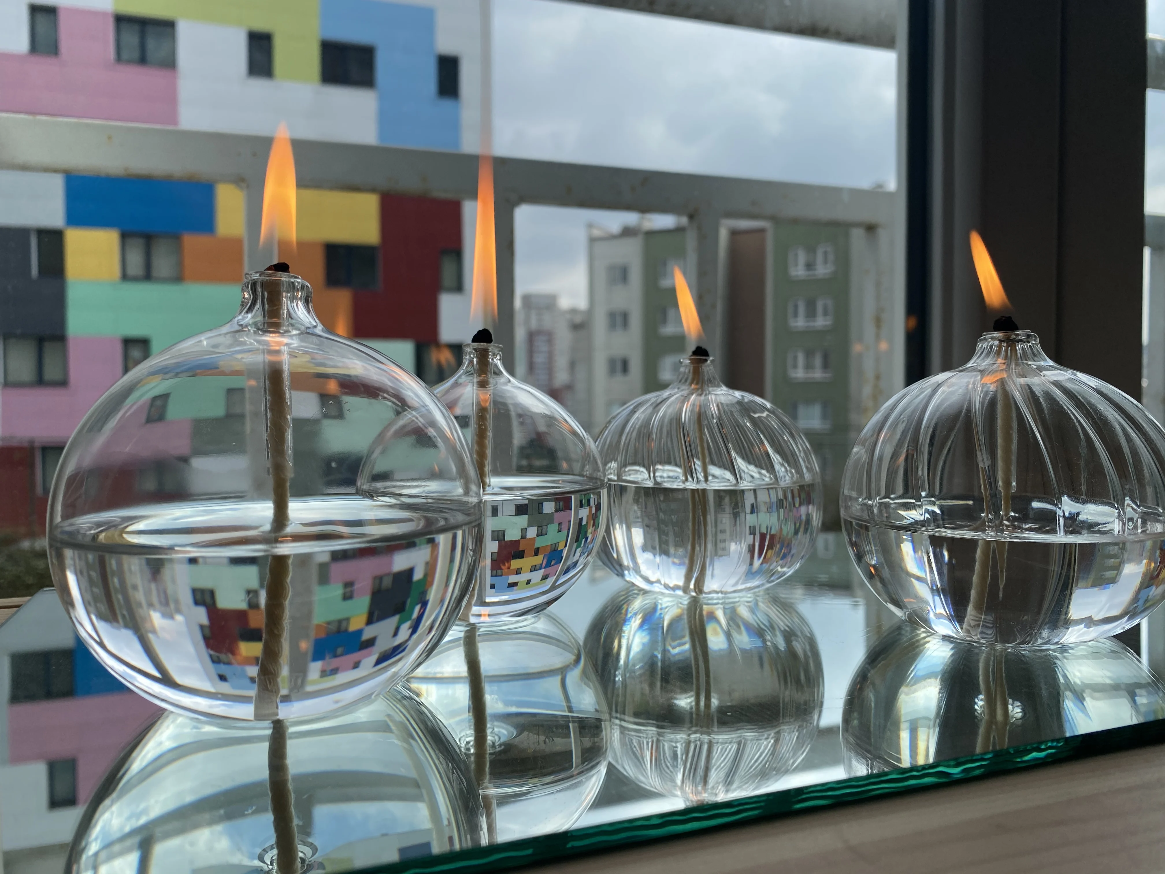 4 Pieces Oil Lamp | Lamp Set Romantic Night Light Decorative Oil Lamp Oil Candle Glass Gift to Wife
4 Pieces Oil Lamp | Lamp Set Romantic Night Light Decorative Oil Lamp Oil Candle Glass Gift to Wife