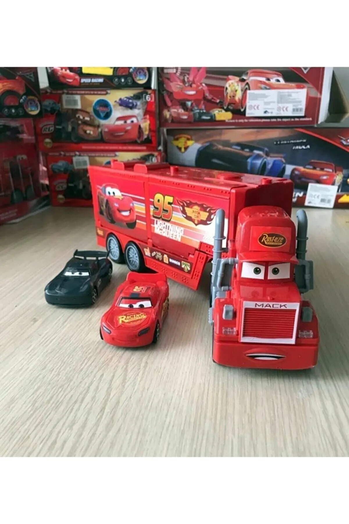 Star Lightning Mcqueen Toy Mc Trailer Truck Covers Açılabilen 2 Arabalı truck Metal car model toys children Christmas gift
Star Lightning Mcqueen Toy Mc Trailer Truck Covers Açılabilen 2 Arabalı truck Metal car model toys children Christmas gift