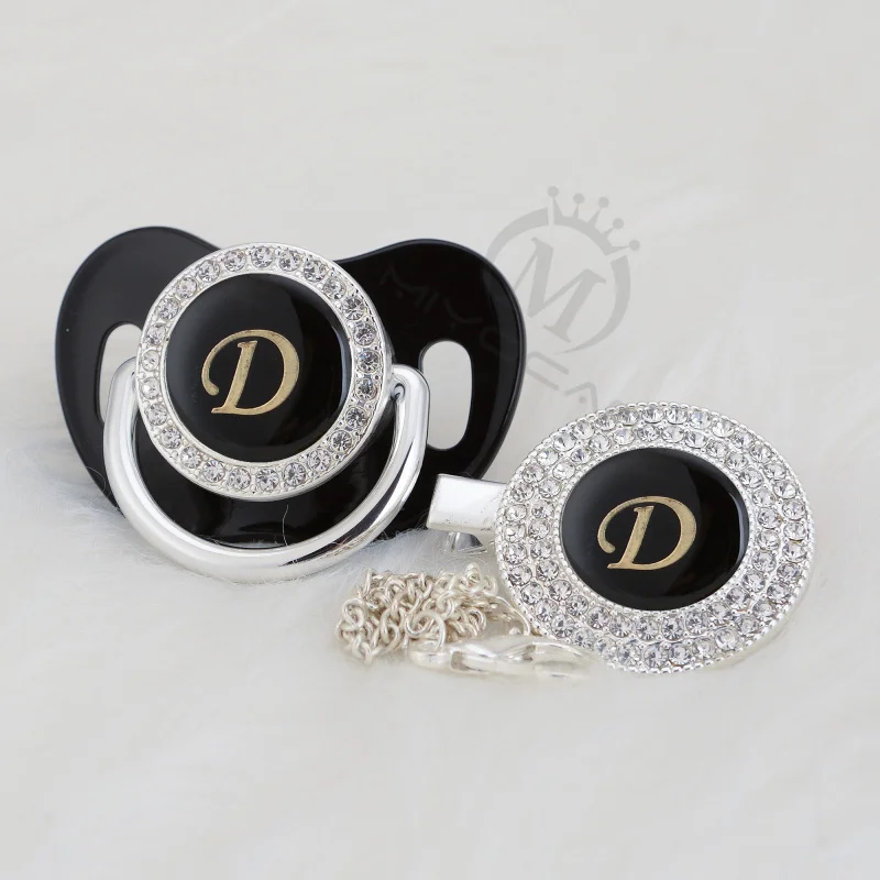MIYOCAR unique name Initials black letter D lovely bling pacifier and pacifier clip set BPA free dummy bling unique design LD-B
MIYOCAR unique name Initials black letter D lovely bling pacifier and pacifier clip set BPA free dummy bling unique design LD-B