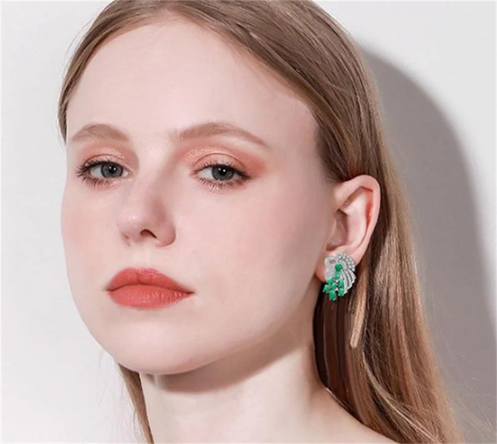 New Retro European And American Style Trendy Zircon Earrings Female S925 Silver Fashion Personality All-Match Earrings
New Retro European And American Style Trendy Zircon Earrings Female S925 Silver Fashion Personality All-Match Earrings