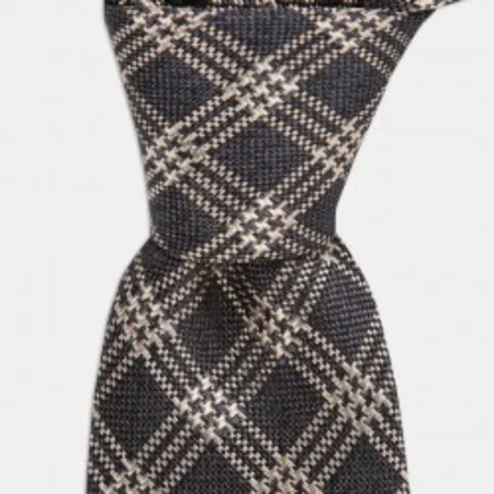 Beige textured gray wool blended silk tie 67828085
Beige textured gray wool blended silk tie 67828085