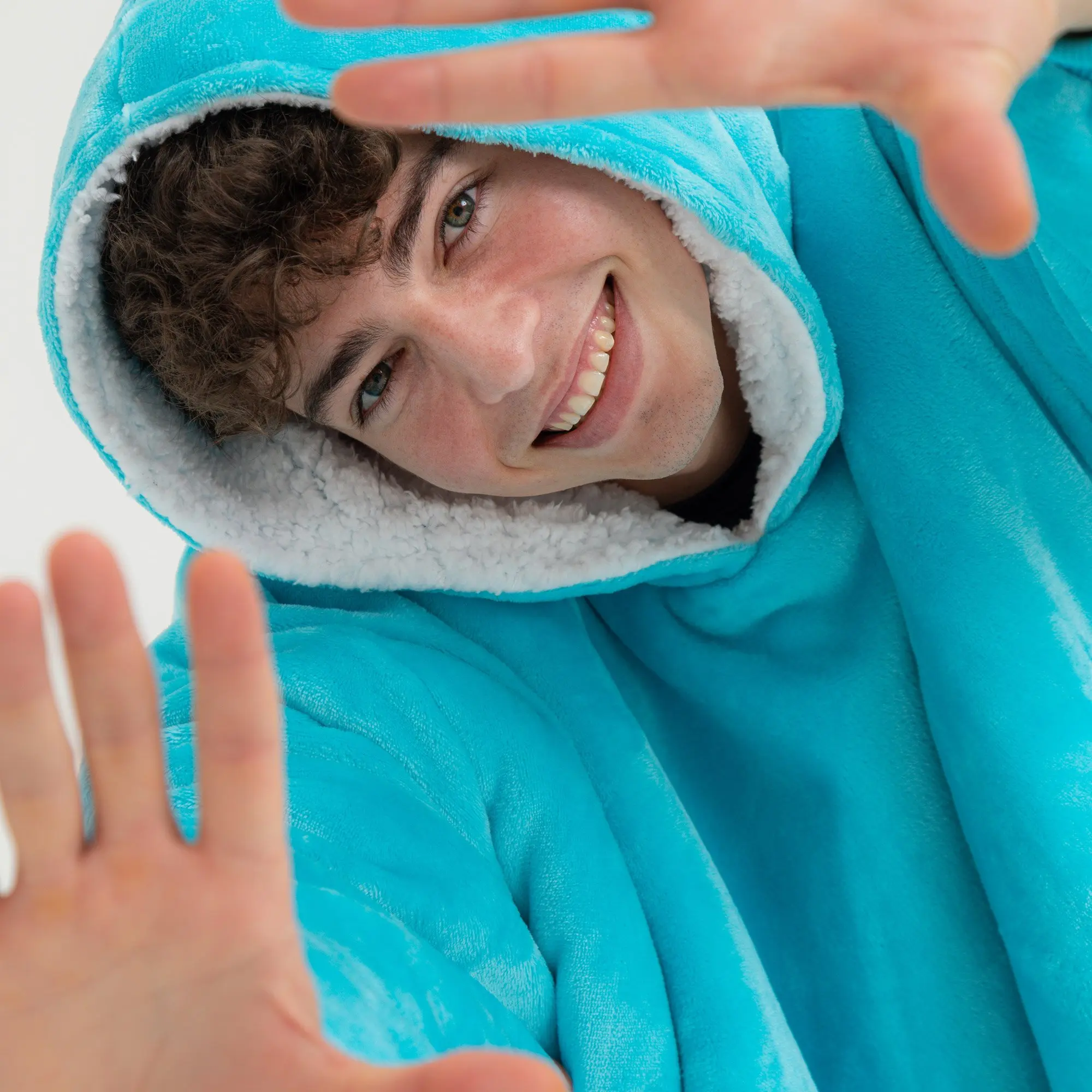OCEAN'S HUG BLANKIE blankie new season keeps men and women soft and warm blanket quilt
OCEAN'S HUG BLANKIE blankie new season keeps men and women soft and warm blanket quilt