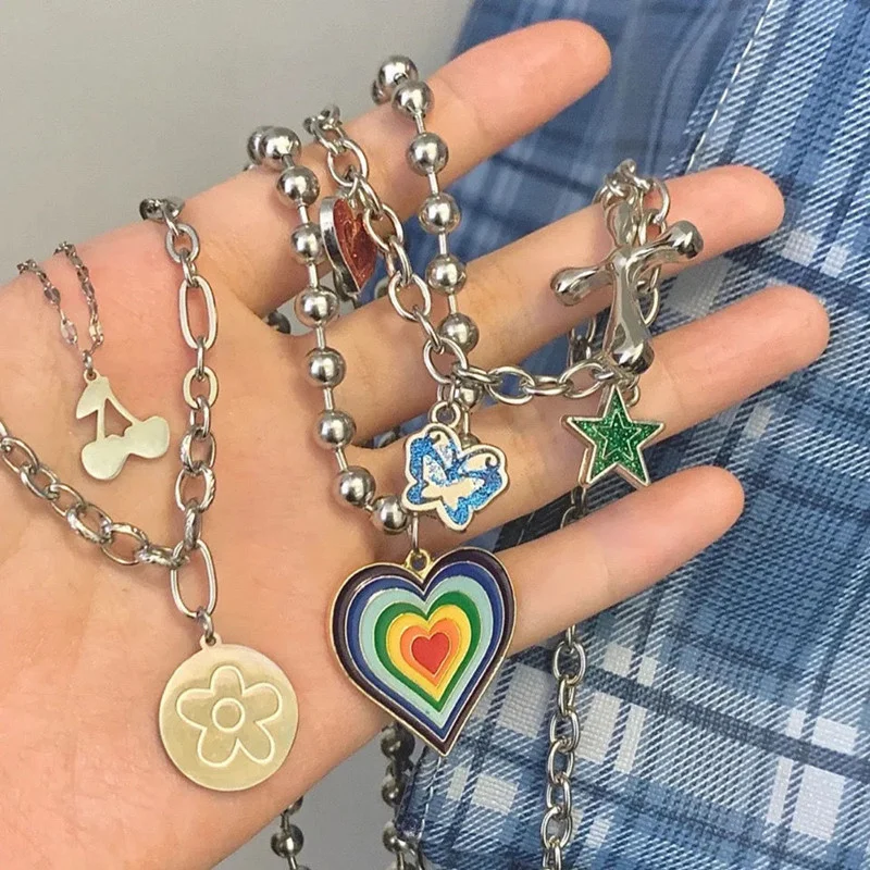 Rainbow Love Necklace Women's Light Luxury Niche Long Sweater Chain 2022 New Clavicle Chain Fashion High-end Birthday Gift
Rainbow Love Necklace Women's Light Luxury Niche Long Sweater Chain 2022 New Clavicle Chain Fashion High-end Birthday Gift
