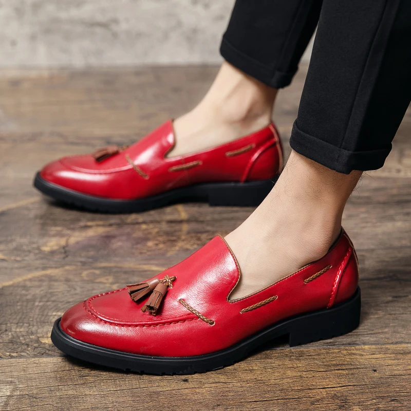 Loafers Men High Quality Luxury Classic Designer Tassel 2022 New Comfortable Wedding Party Formal Driving Shoe Zapatos De Hombre
Loafers Men High Quality Luxury Classic Designer Tassel 2022 New Comfortable Wedding Party Formal Driving Shoe Zapatos De Hombre