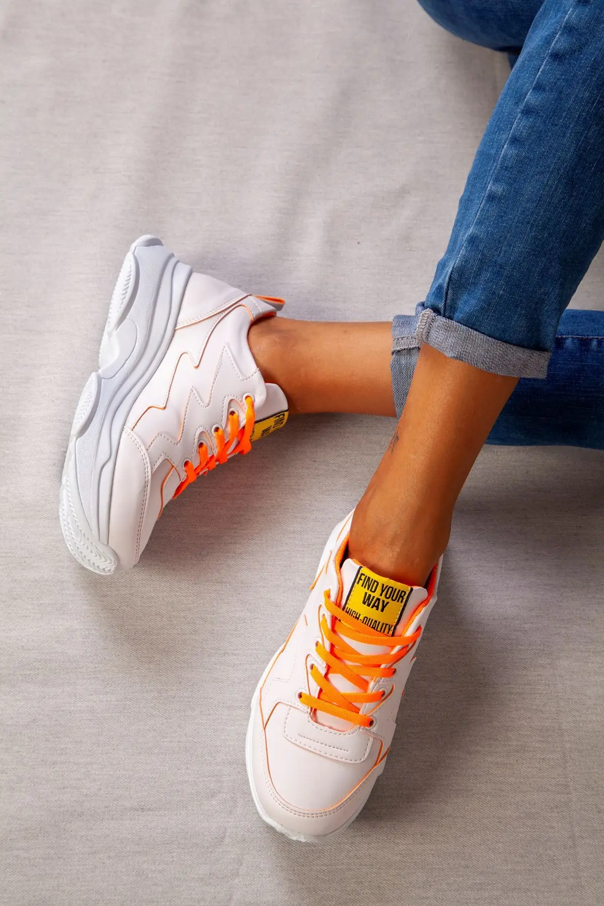 Women's Sports Shoes High-Soled Quality Casual Light Comfortable Shoes 2021 New Trend Summer Season Sports Running Fitness Shoes
Women's Sports Shoes High-Soled Quality Casual Light Comfortable Shoes 2021 New Trend Summer Season Sports Running Fitness Shoes