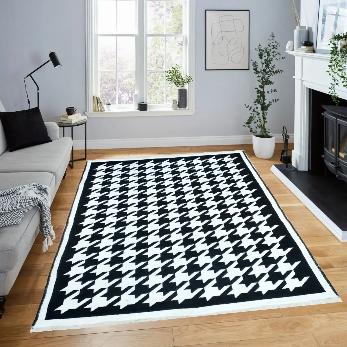 Black White Double-Sided Washable Cotton Carpet Rug for Living Room / Bedroom / Dining Room / Study / Kitchen
Black White Double-Sided Washable Cotton Carpet Rug for Living Room / Bedroom / Dining Room / Study / Kitchen