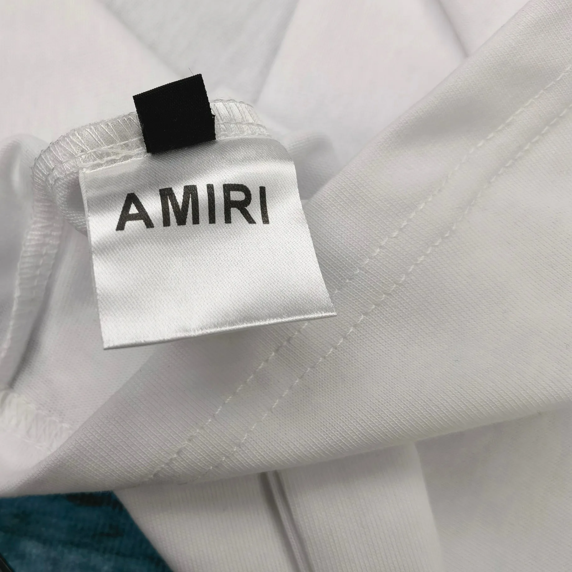 21ss New luxurious brands design Amiri White Cotton Tee Shirt Men Women Streetwear Sweatshirt Outdoor T-shirts
21ss New luxurious brands design Amiri White Cotton Tee Shirt Men Women Streetwear Sweatshirt Outdoor T-shirts
