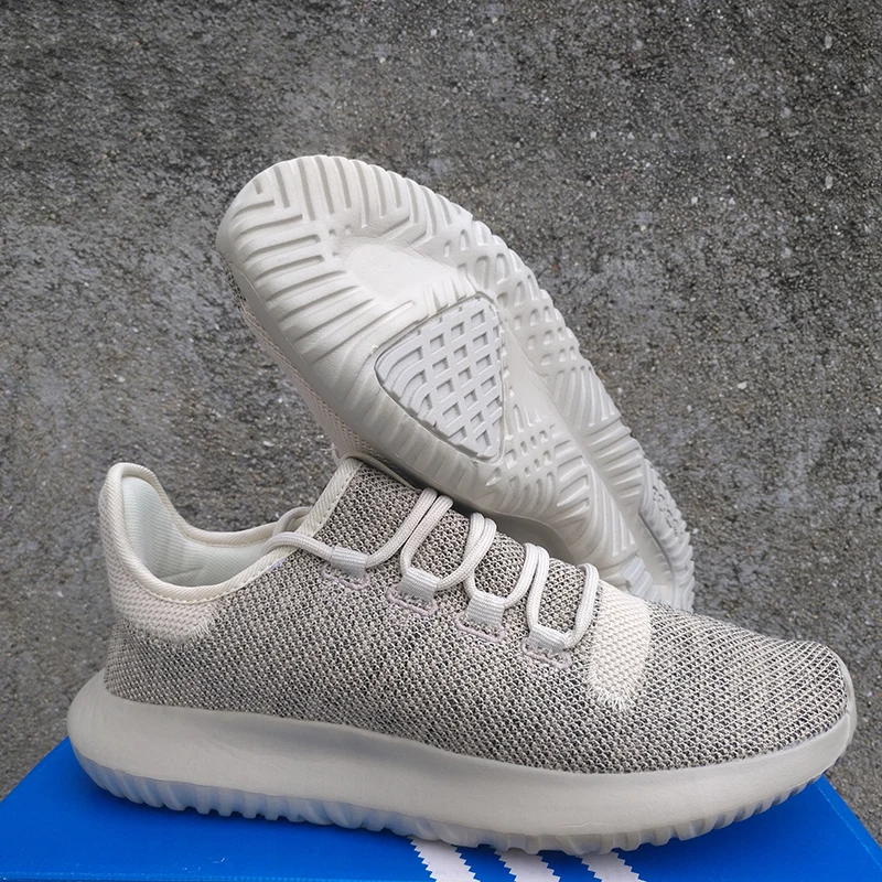 Tubular Shadow CK men's shoes fashion casual shoes sports shoes small coconut running shoes women's shoes size 36-45
Tubular Shadow CK men's shoes fashion casual shoes sports shoes small coconut running shoes women's shoes size 36-45