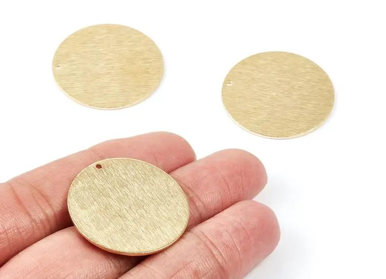 Brass Round Earring Charms - Raw Brass Textured Round Pendant -Earring Findings-Jewelry Supplies - 6Pcs/Lot - 30x30x1mm - PP2064
Brass Round Earring Charms - Raw Brass Textured Round Pendant -Earring Findings-Jewelry Supplies - 6Pcs/Lot - 30x30x1mm - PP2064