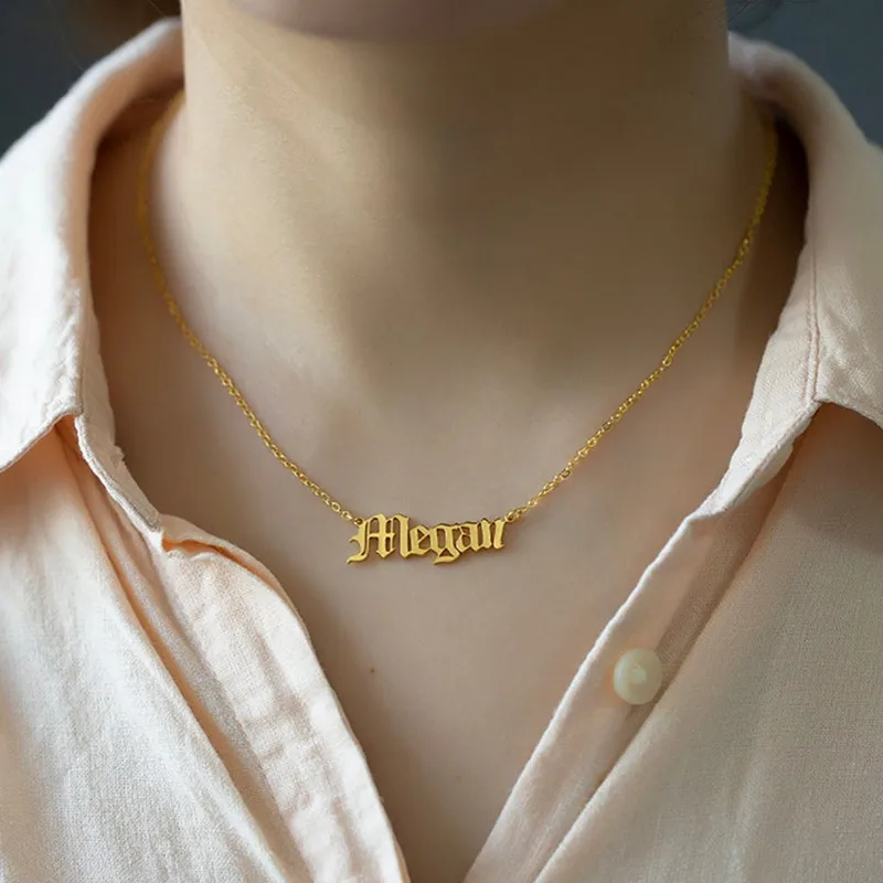 Customized Jewelry
Customized Jewelry