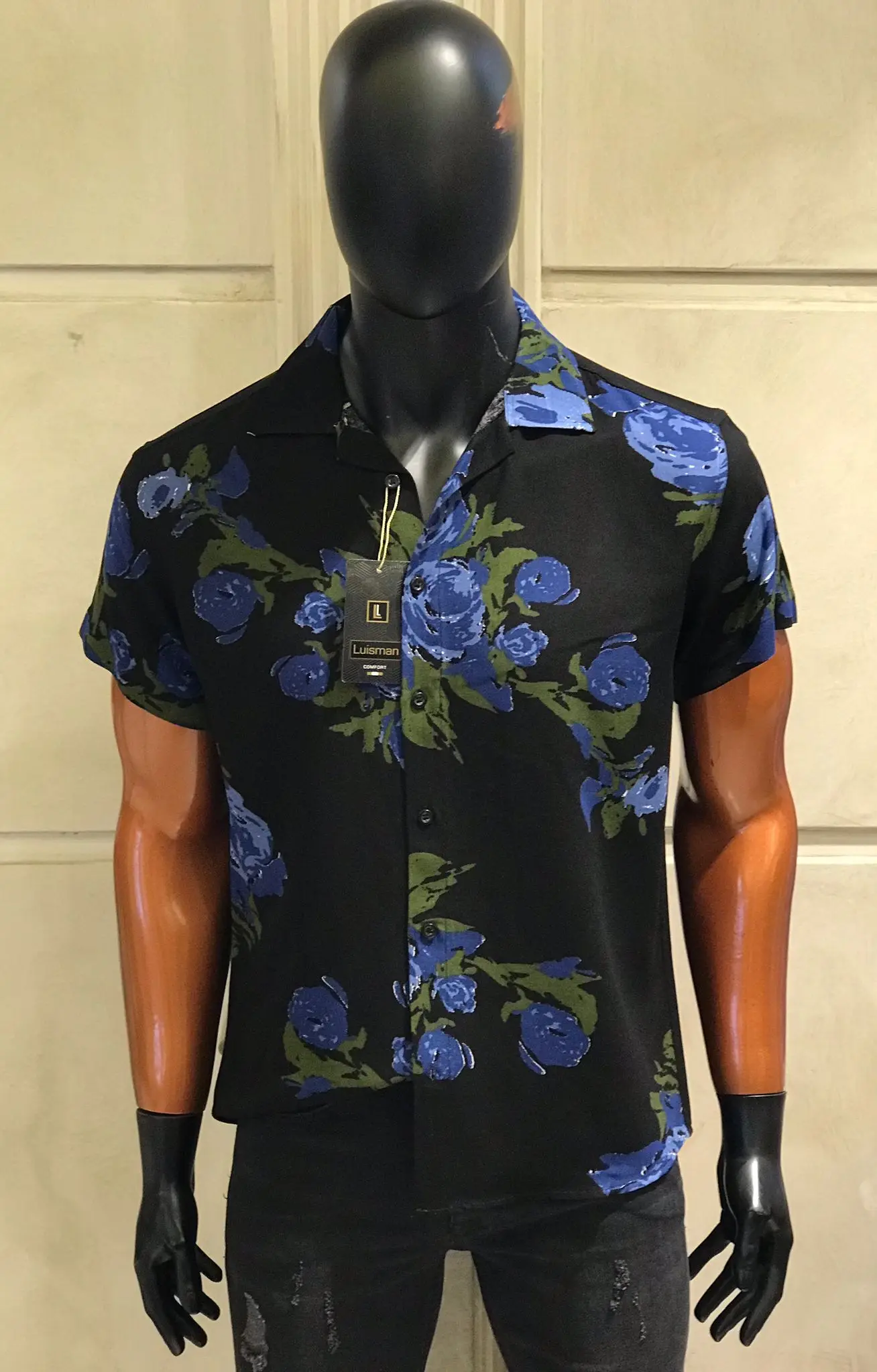 2021 New Men's Shirt Slim Fit Men's Short Sleeve Shirt Hawaiian Casual Shirts Male Single-Breasted Letter Printing Clothing viscose
2021 New Men's Shirt Slim Fit Men's Short Sleeve Shirt Hawaiian Casual Shirts Male Single-Breasted Letter Printing Clothing viscose