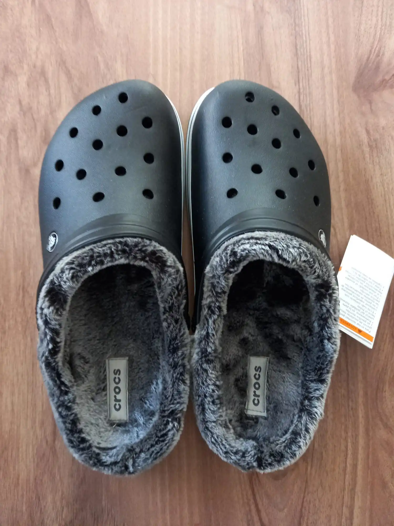 2022 NEW FASHION BESTSELLERS,PREMIUM QUALITY,WOOL INSIDE, NON-SLIP SOLE, SOFT AND COMFORTABLE, MEN'S/WOMAN'S BLACK SLIPPER
2022 NEW FASHION BESTSELLERS,PREMIUM QUALITY,WOOL INSIDE, NON-SLIP SOLE, SOFT AND COMFORTABLE, MEN'S/WOMAN'S BLACK SLIPPER