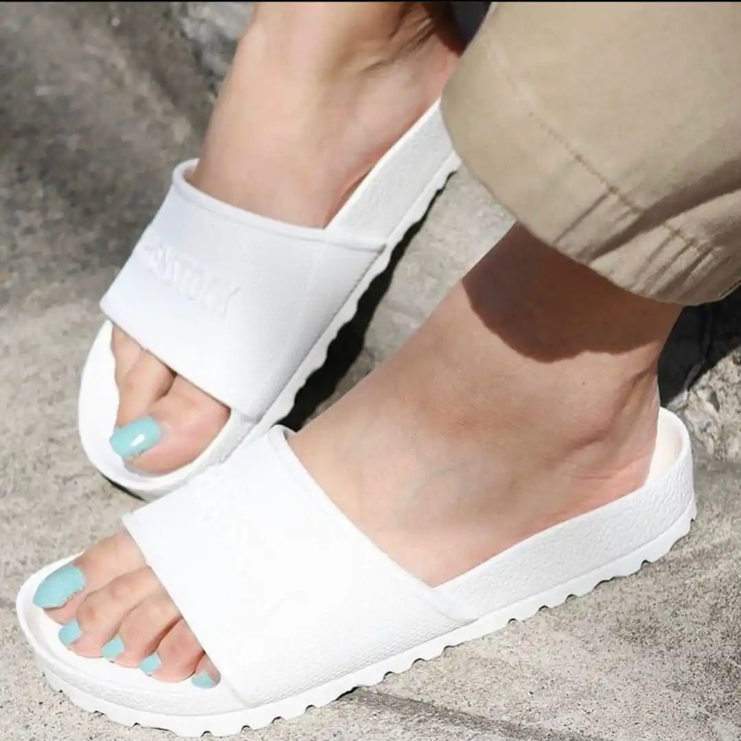 2022 FASHION MAN/WOMEN, 1. QUALITY NON-SLIP SOLE, SOFT, COMFORTABLE SUMMER SLIPPERS
2022 FASHION MAN/WOMEN, 1. QUALITY NON-SLIP SOLE, SOFT, COMFORTABLE SUMMER SLIPPERS