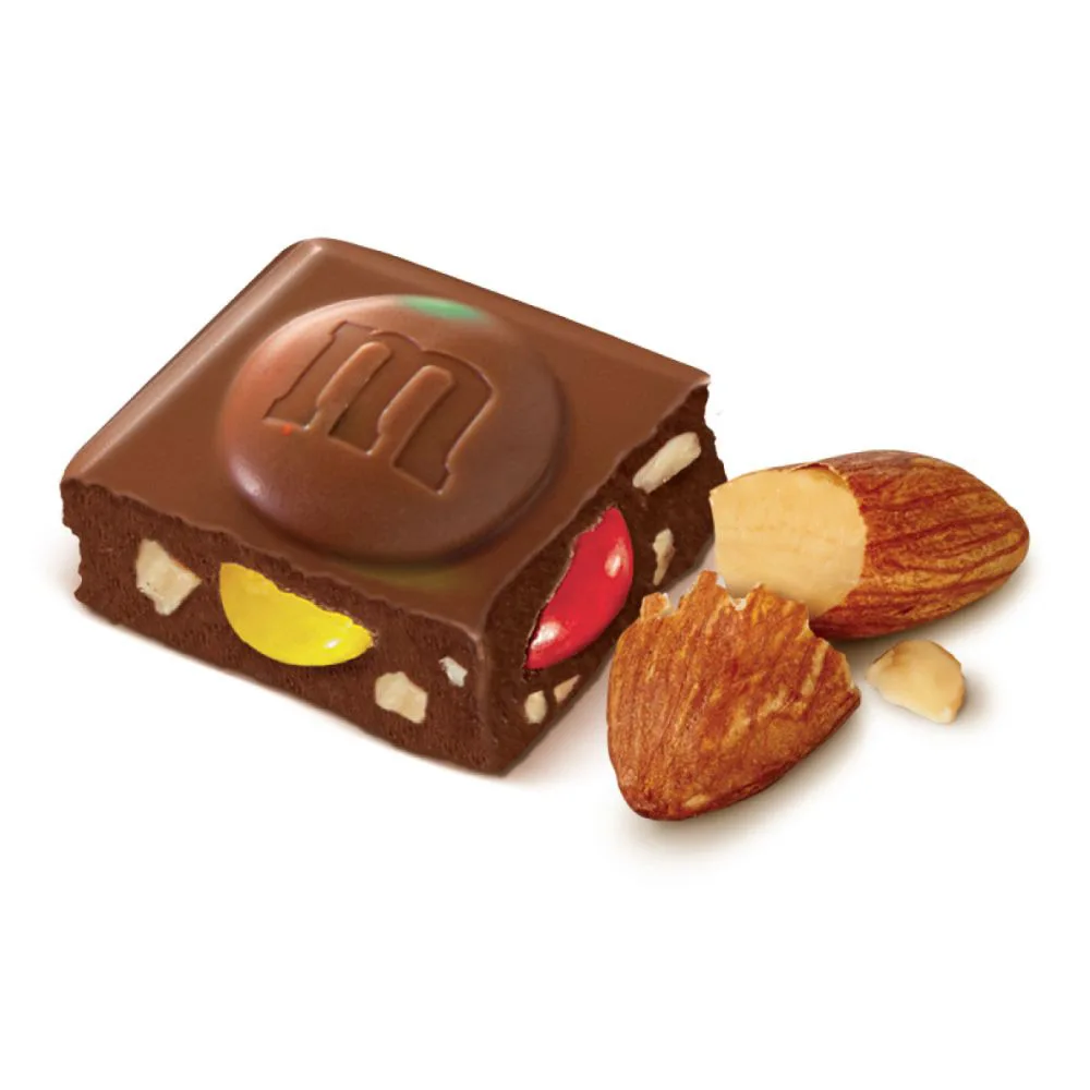 M&M's Шоколадная плитка с миндалем и драже 122г|Драже| |