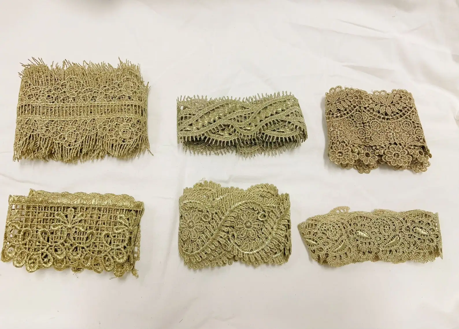 Assorted gold lace trims, Surprise Grab Bag of lace, Goodie Bag, MYSTERY BAG of lace, scraps
Assorted gold lace trims, Surprise Grab Bag of lace, Goodie Bag, MYSTERY BAG of lace, scraps